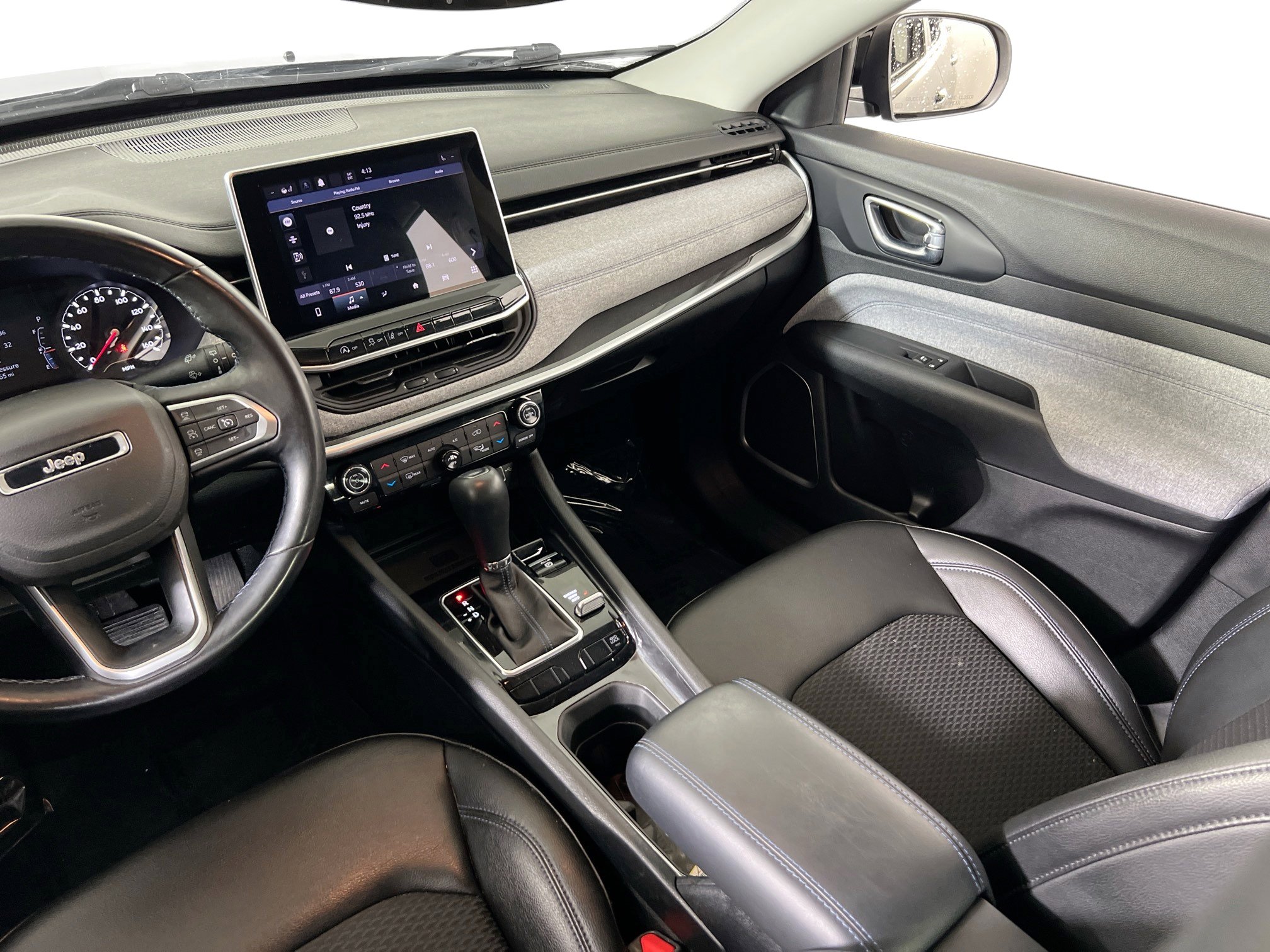 Used 2022 Jeep Compass Latitude w/ Convenience Group image 21