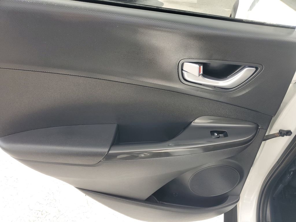 Used 2023 Hyundai Kona SEL w/ Convenience Package image 13