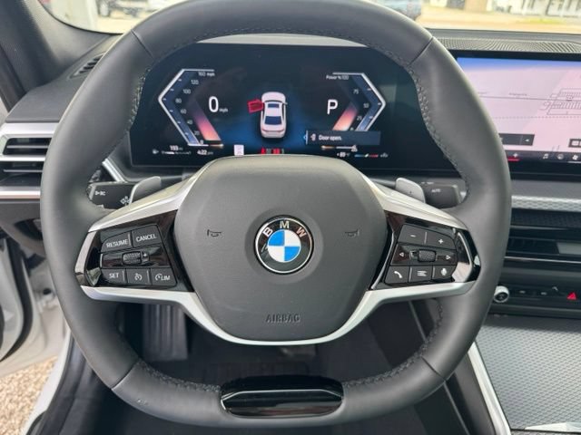 Used 2026 BMW 330i xDrive Sedan AWD/4WD image 15