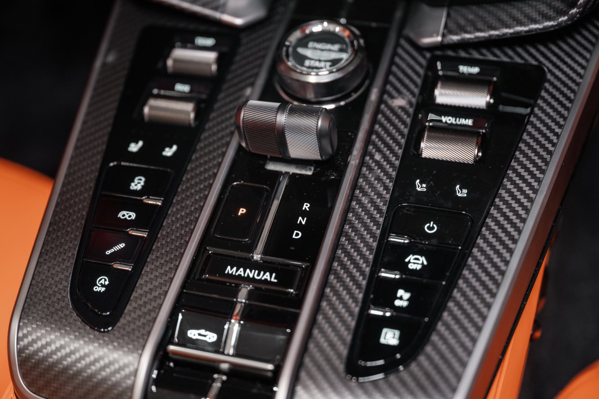 New 2026 Aston Martin Vanquish Convertible image 33