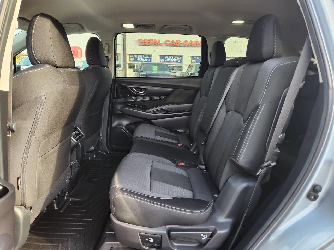 Used 2023 Subaru Ascent Premium image 12