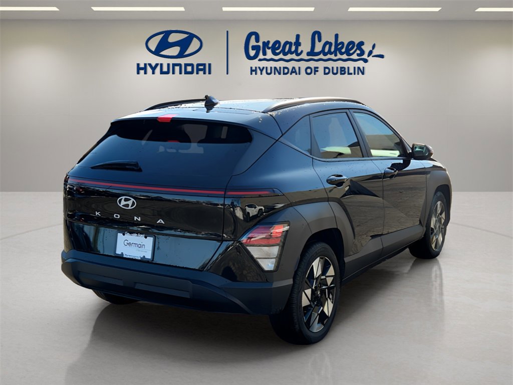 Used 2025 Hyundai Kona SEL image 5
