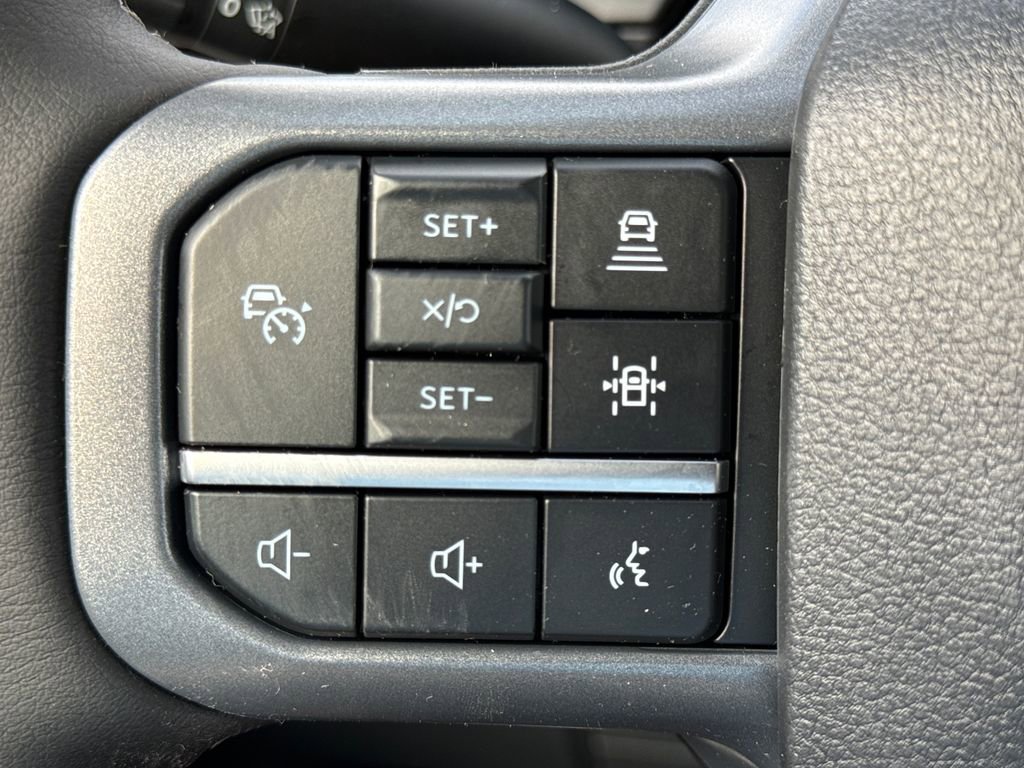 New 2025 Ford F150 Lariat w/ Equipment Group 501A Mid image 30