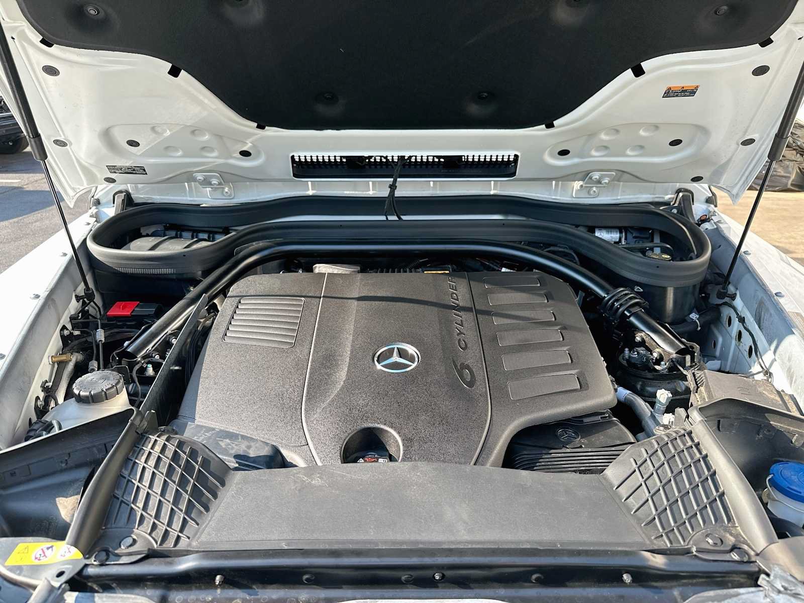 Used 2025 Mercedes-Benz G 550 image 32