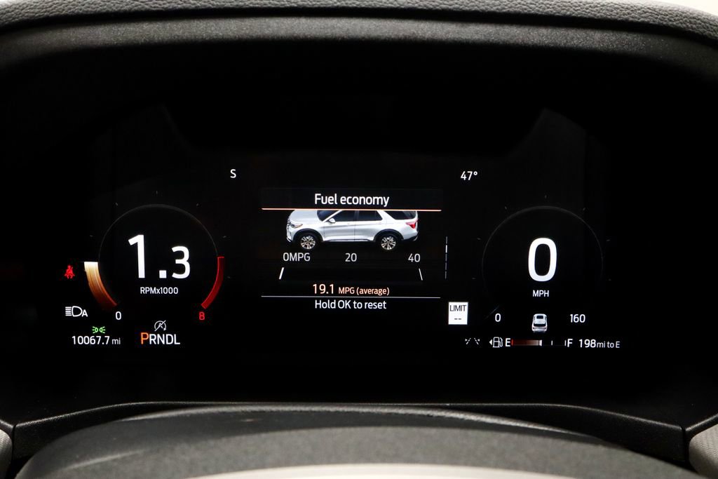 Certified 2025 Ford Explorer Active AWD/4WD image 29