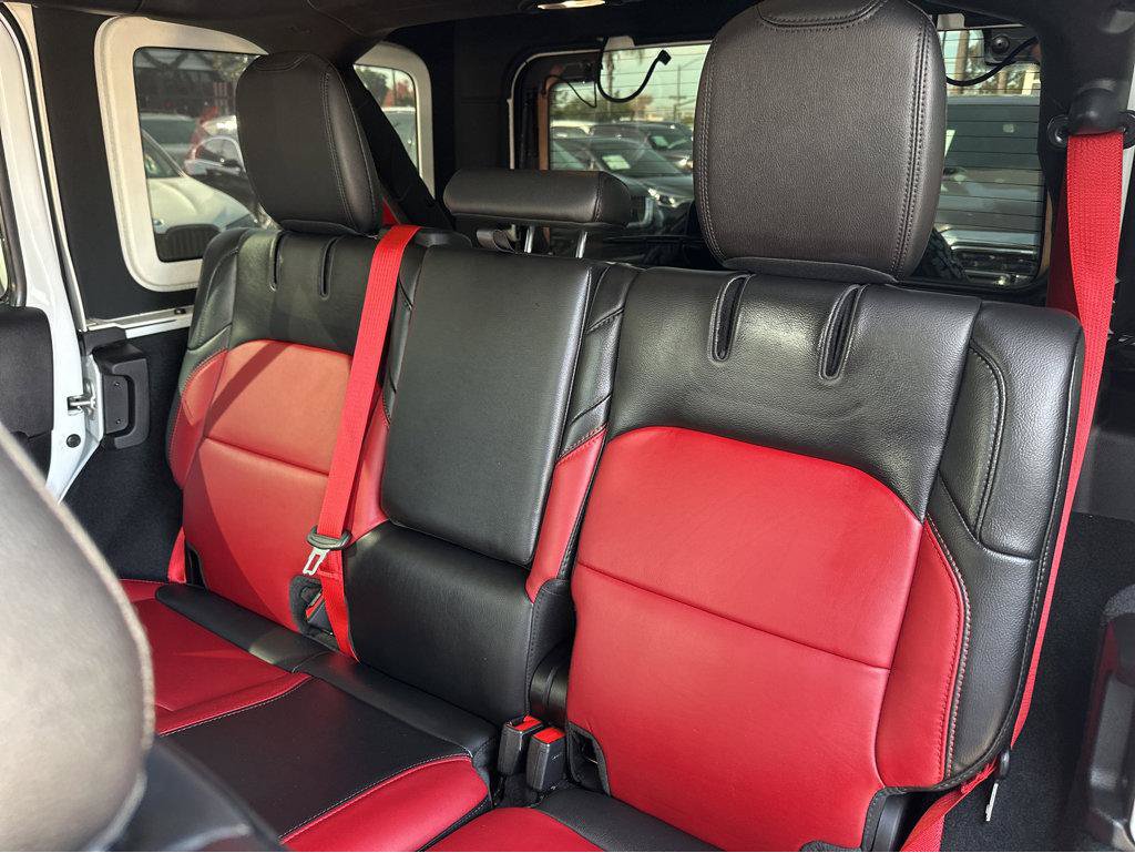 Used 2023 Jeep Wrangler Unlimited Rubicon 4xe AWD/4WD image 9