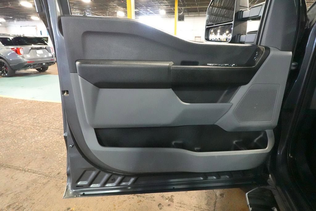 Used 2023 Ford F350 XL w/ FX4 Off-Road Package AWD/4WD image 21