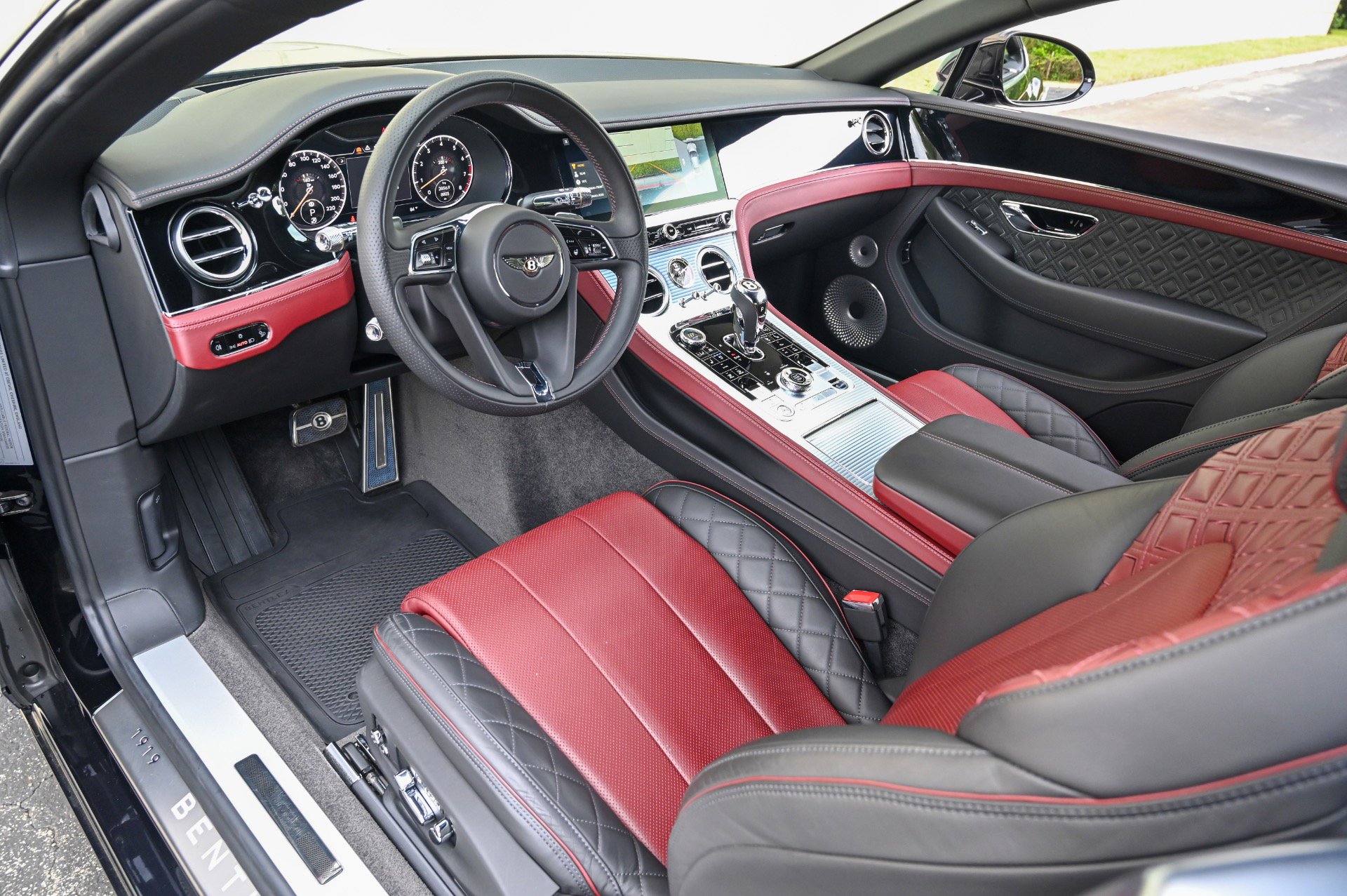 Used 2020 Bentley Continental GT V8 AWD/4WD image 27