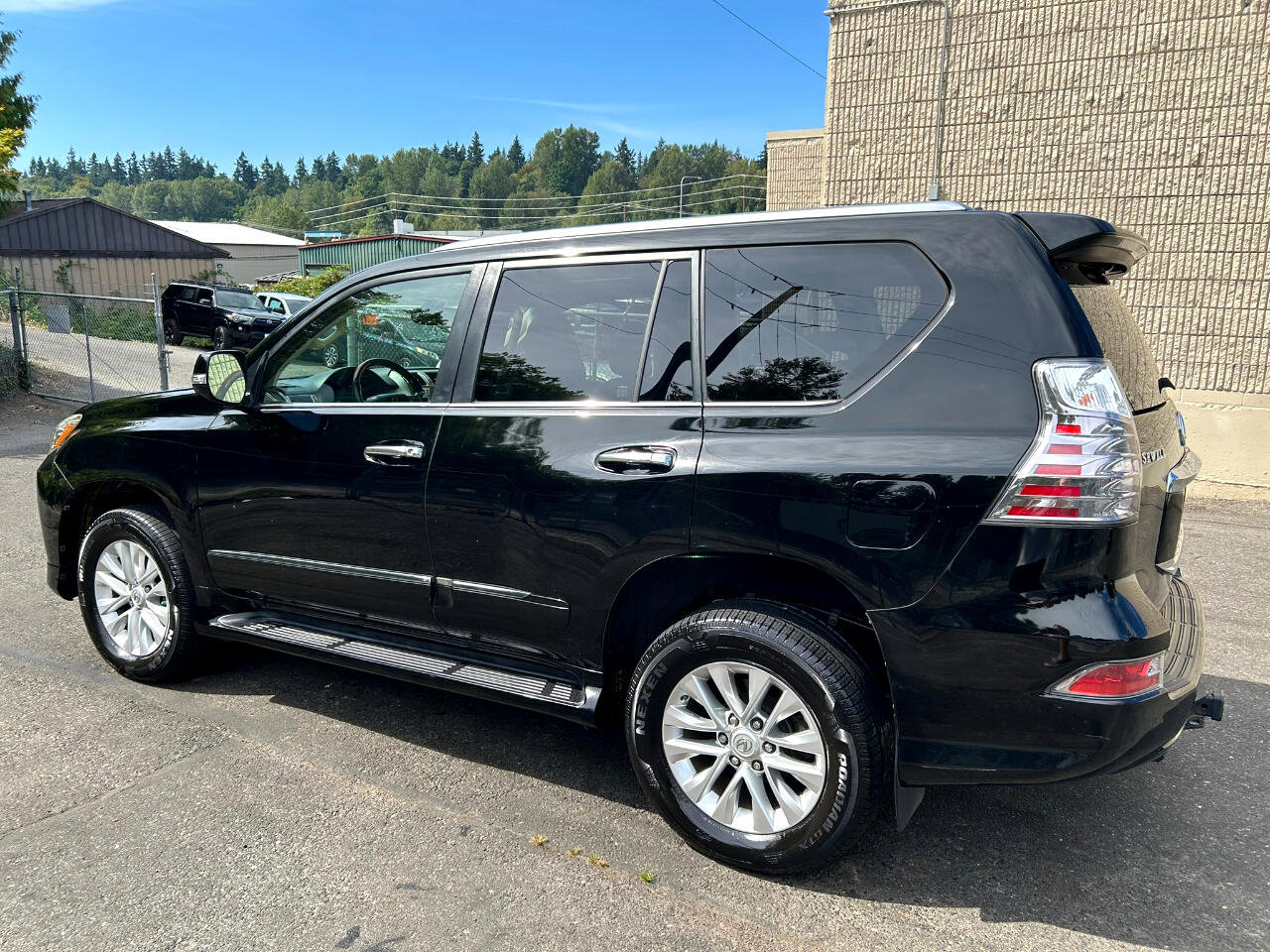 Used 2015 Lexus GX 460 Premium image 7