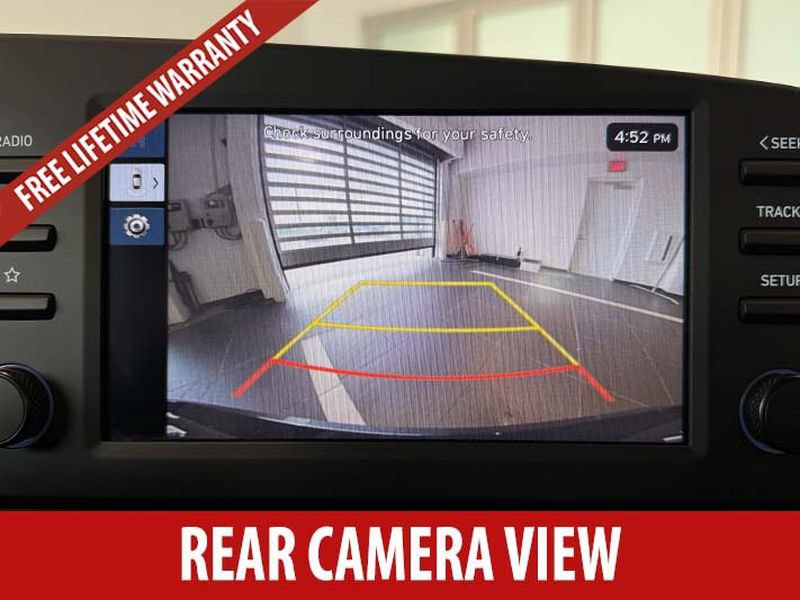 Used 2025 Hyundai Elantra Sport FWD image 12