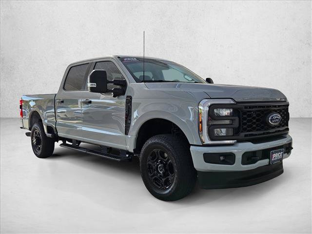 Used 2025 Ford F250 XL w/ STX Appearance Package AWD/4WD image 3