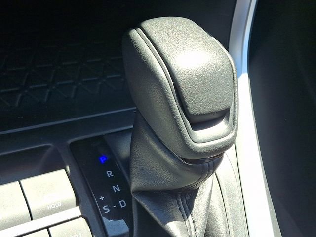 Used 2019 Toyota RAV4 LE w/ All Weather Liner Package AWD/4WD image 14