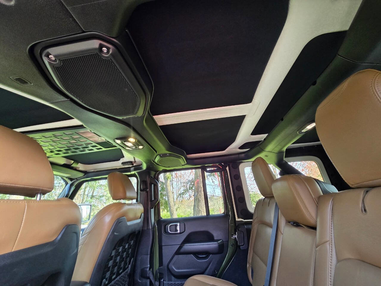 Used 2021 Jeep Wrangler Unlimited Rubicon w/ Dual Top Group image 21