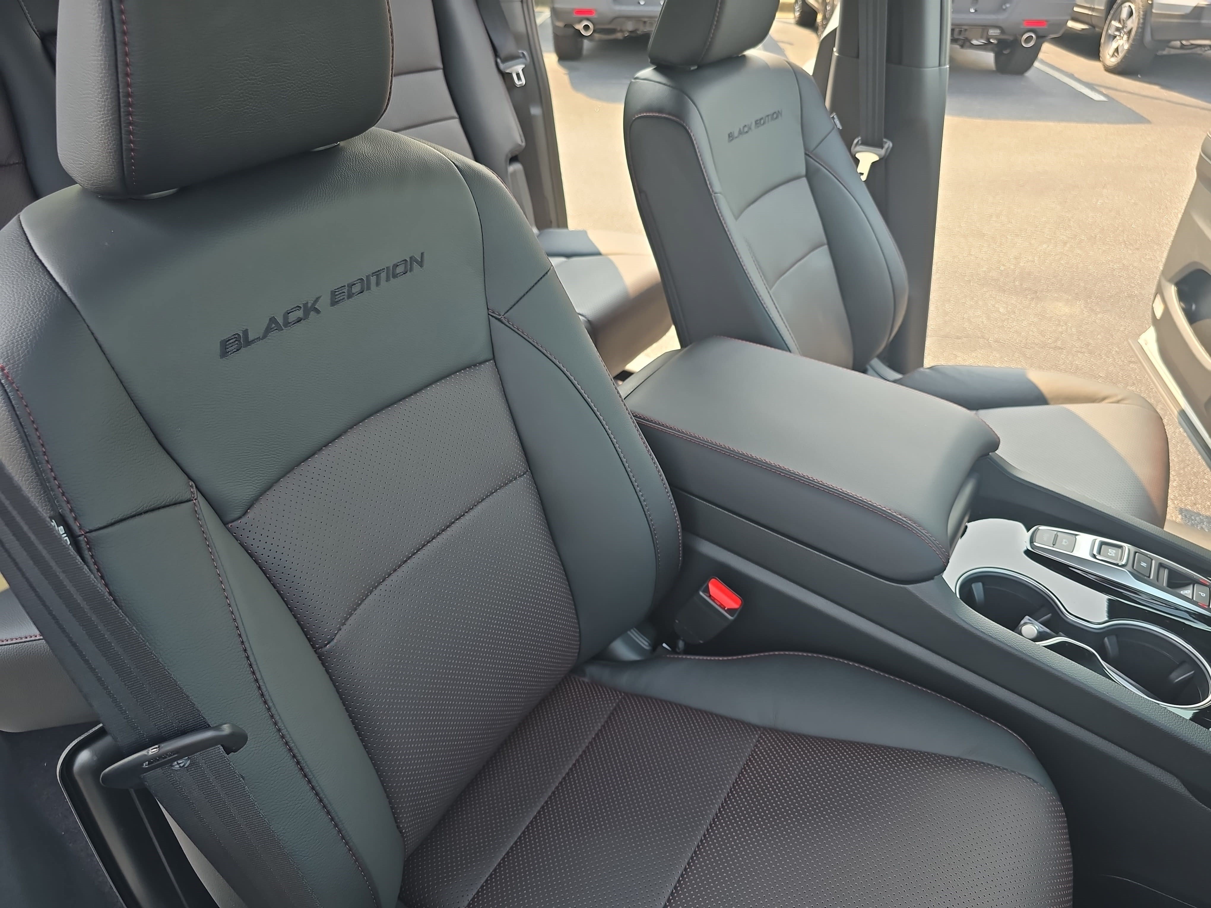 New 2026 Honda Ridgeline Black Edition image 10