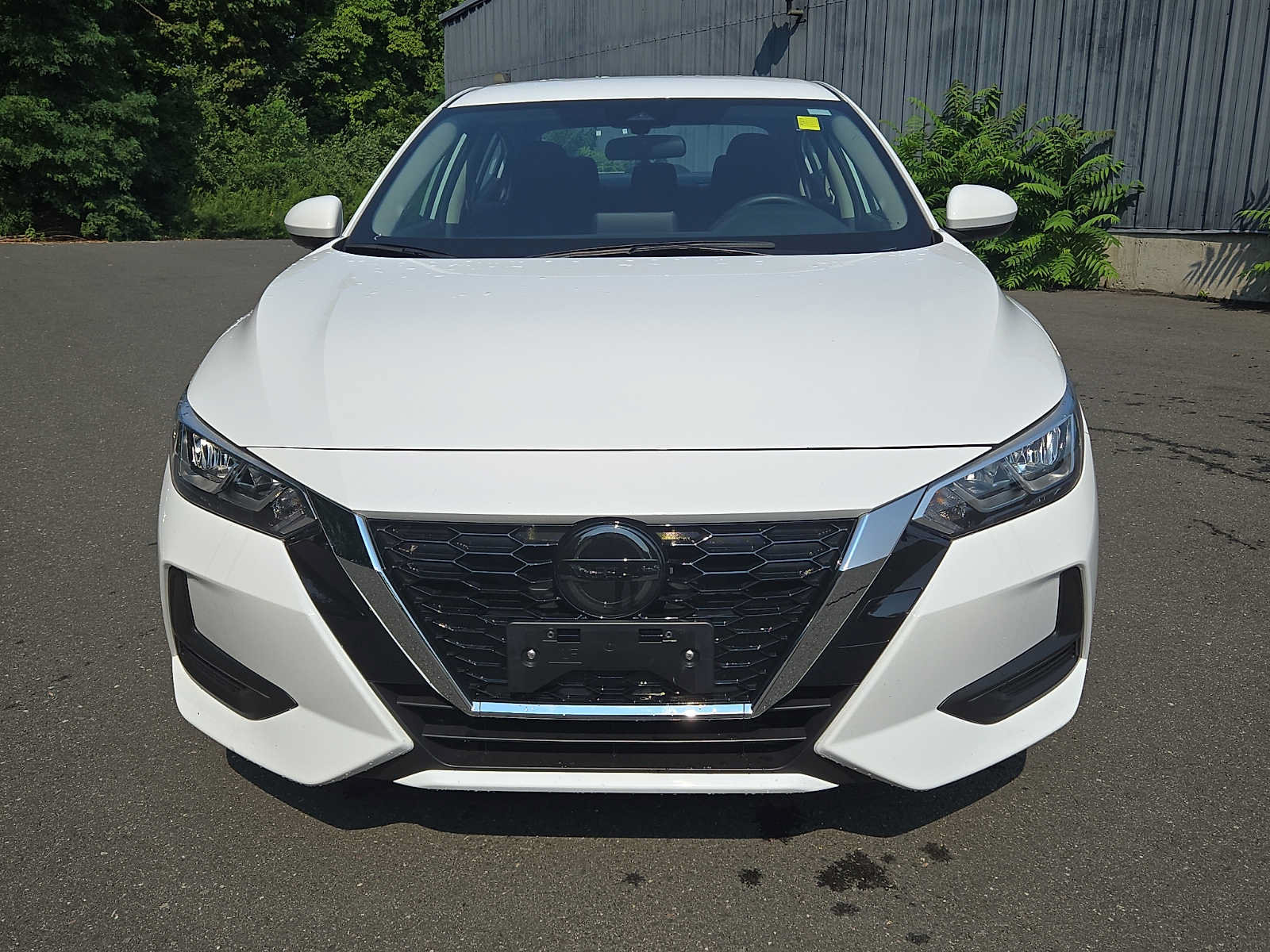 Used 2023 Nissan Sentra SV FWD image 2