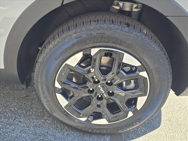 New 2026 Kia Sorento S w/ S Panoramic Sunroof Package FWD image 12