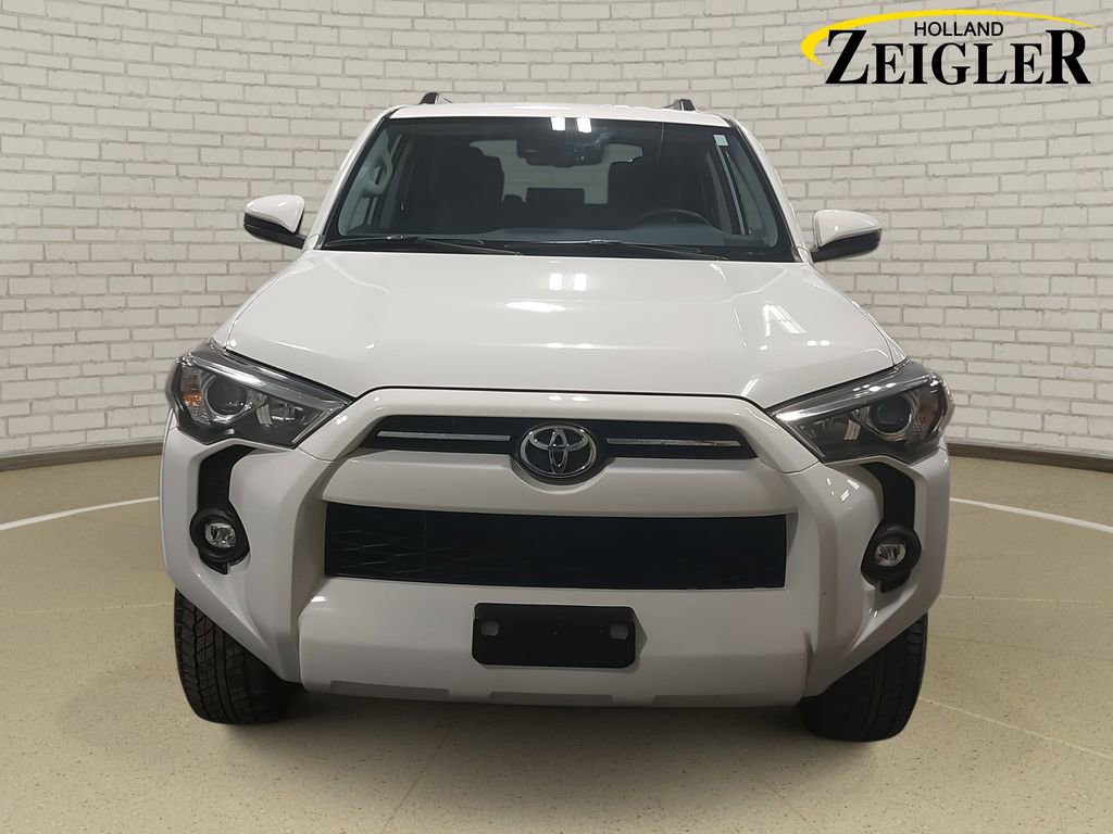 Used 2024 Toyota 4Runner SR5 image 2