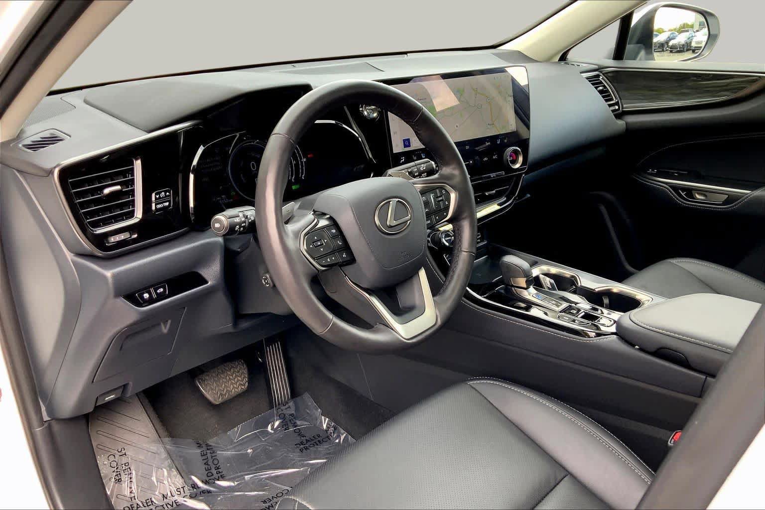 Certified 2026 Lexus NX 350h AWD w/ Accessory Package (Z1) image 18