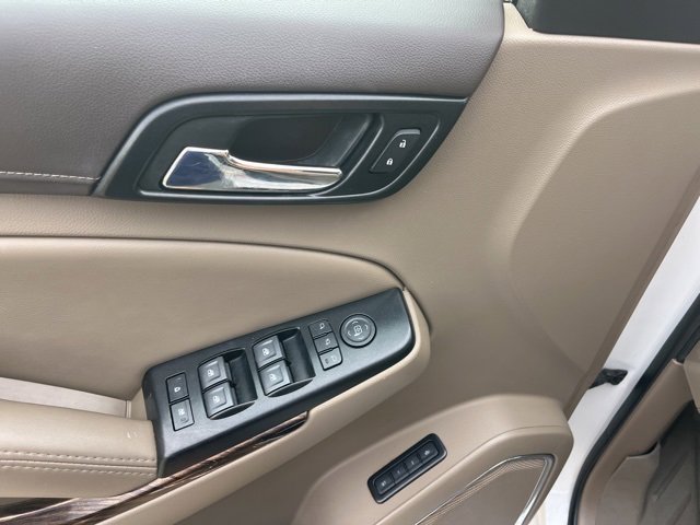 Used 2020 GMC Yukon XL SLT w/ Premium Edition image 15