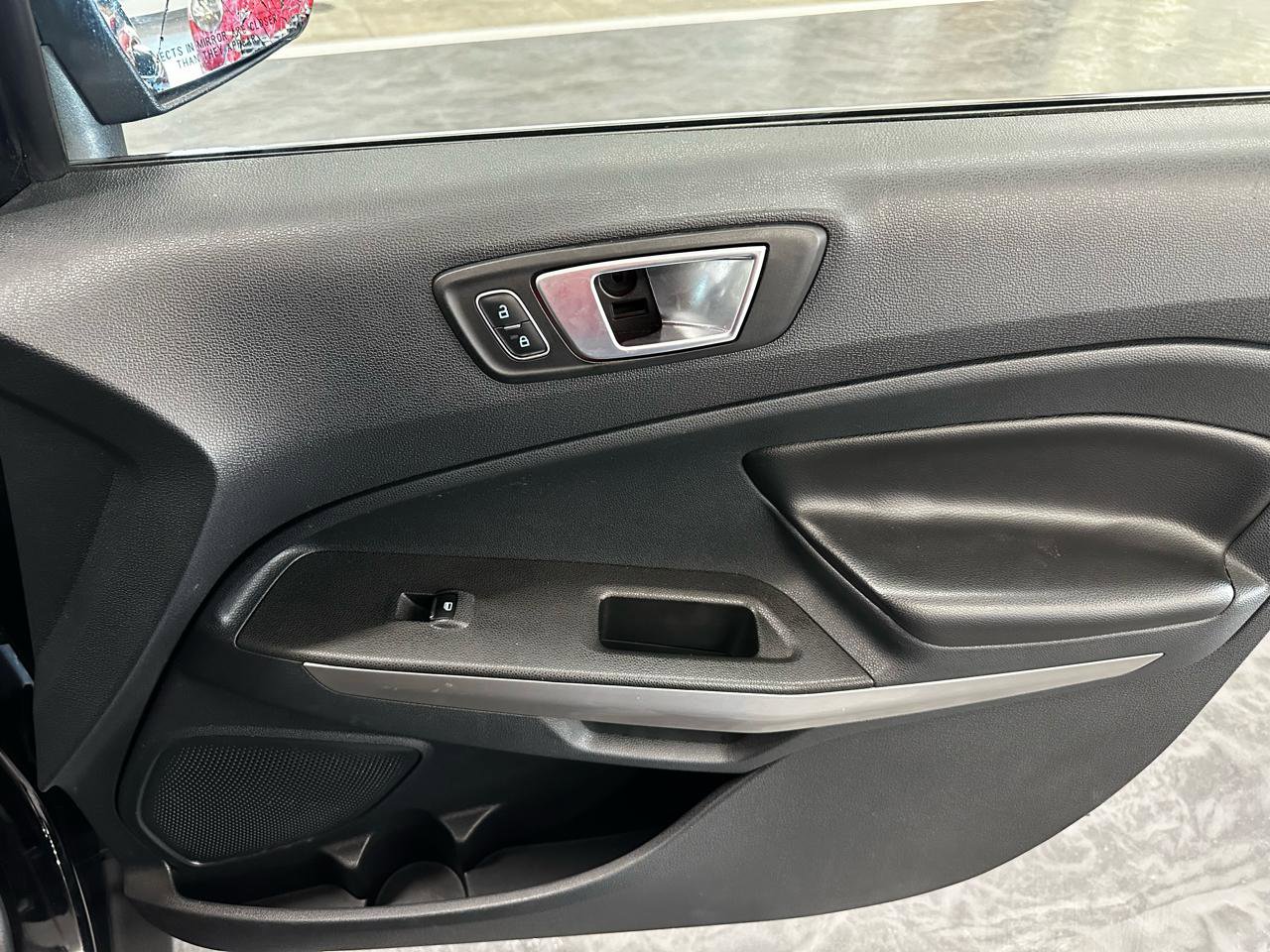 Used 2019 Ford EcoSport Titanium FWD image 15