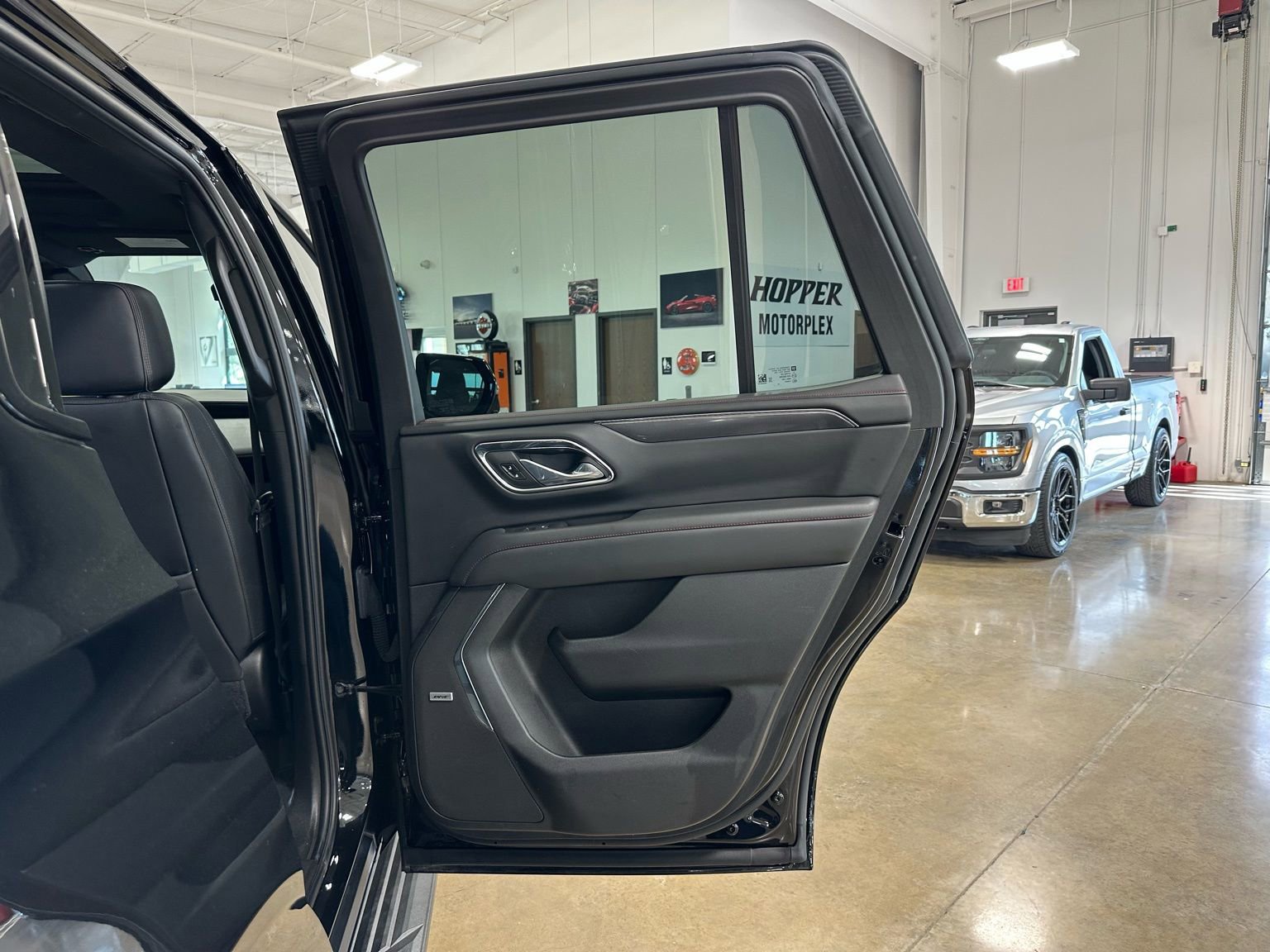 Used 2024 Chevrolet Tahoe RST w/ Sport Performance Package image 37