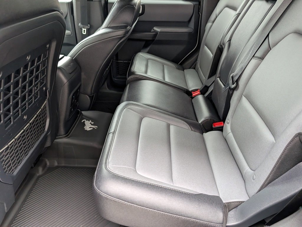 Used 2024 Ford Bronco Everglades image 27