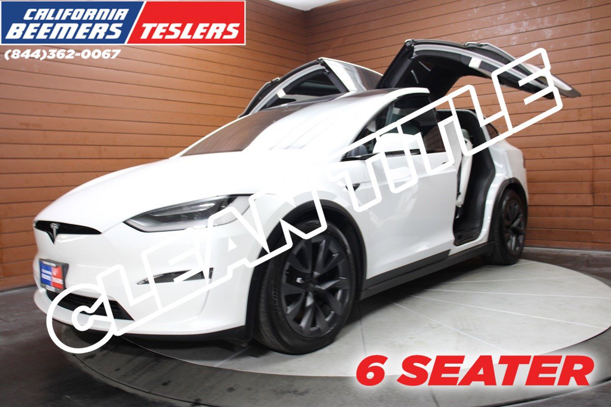 Used 2022 Tesla Model X Plaid image 1