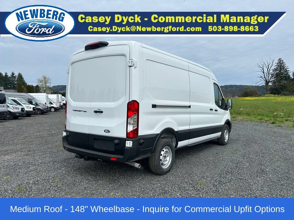 New 2026 Ford Transit 250 148 Medium Roof w/ Load Area Protection Package RWD image 5