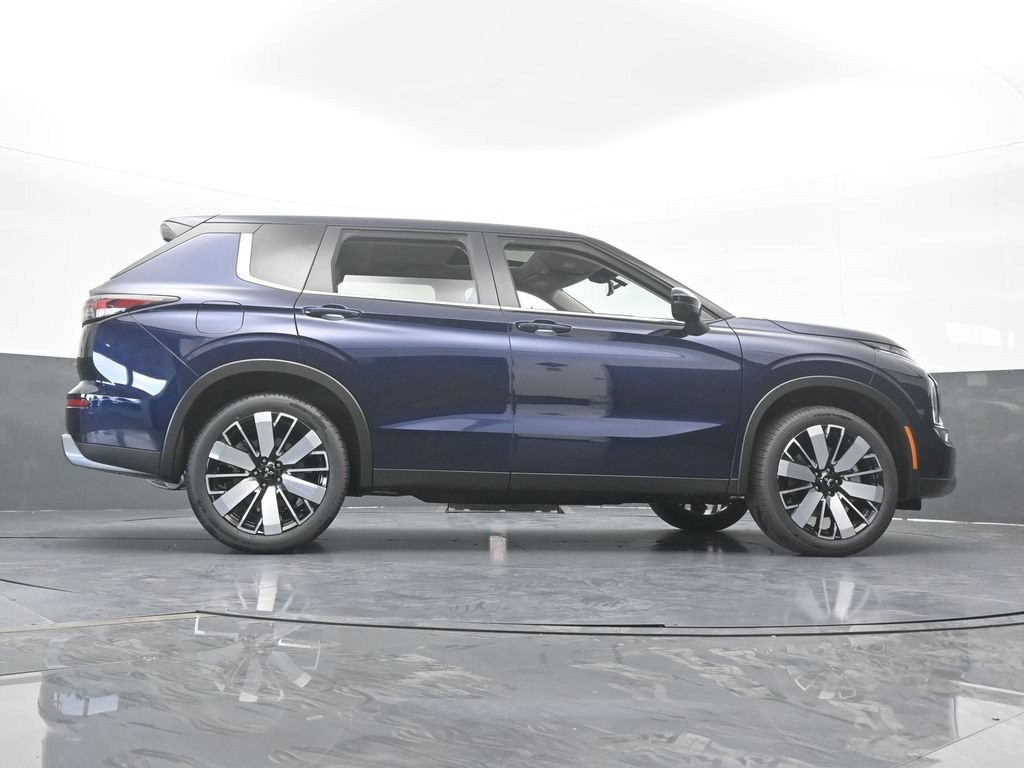 New 2026 Mitsubishi Outlander SE FWD image 69