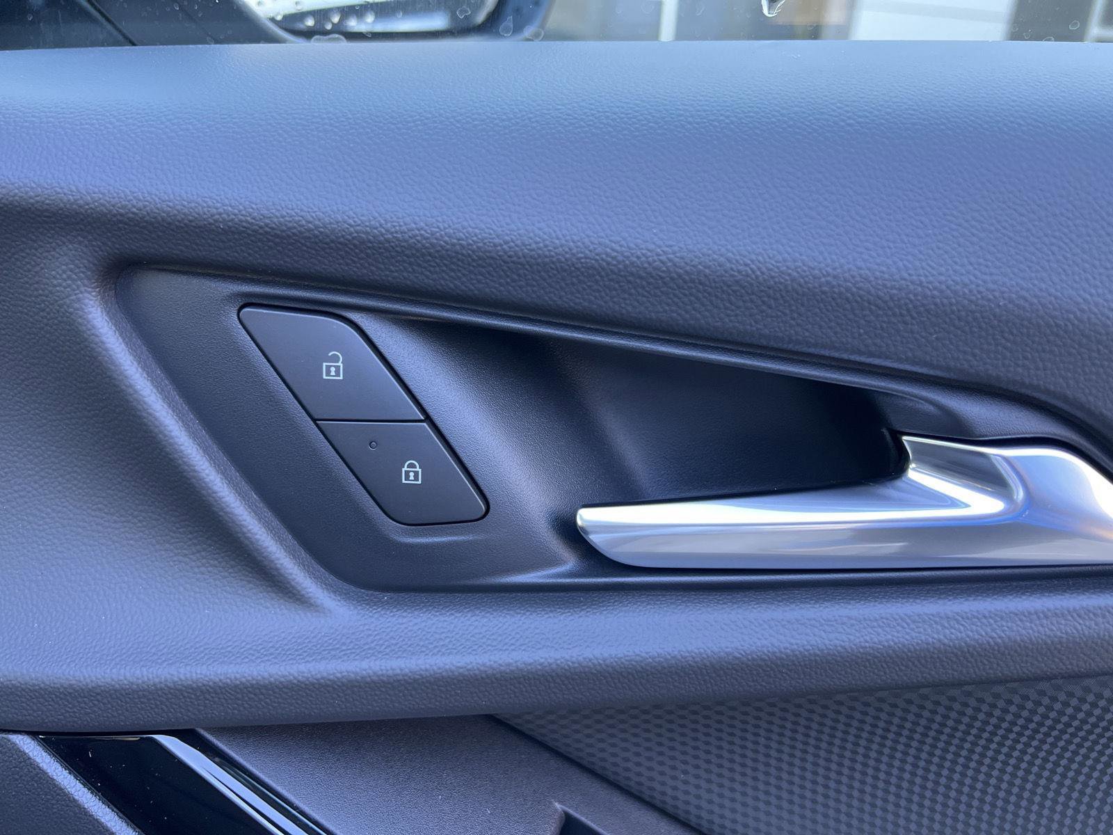 New 2026 Chevrolet Equinox RS w/ Convenience Package III image 35