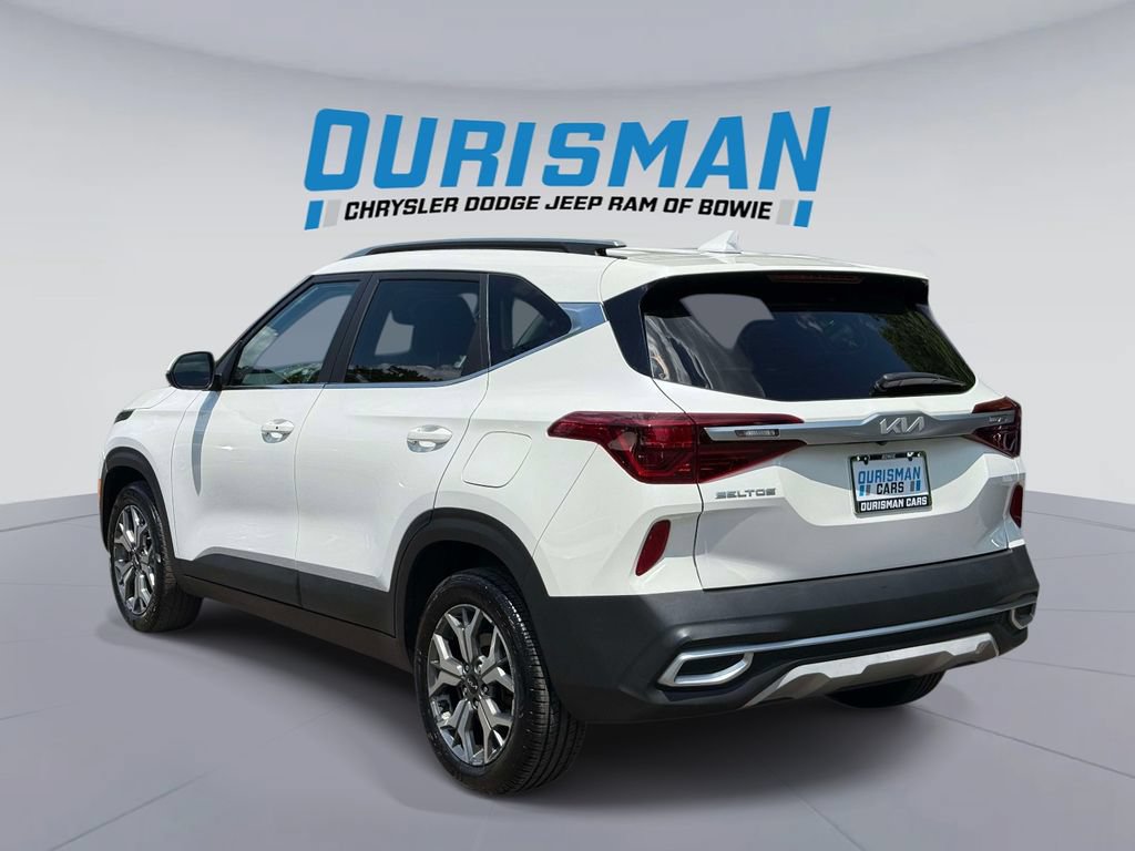 Used 2022 Kia Seltos EX AWD/4WD image 4