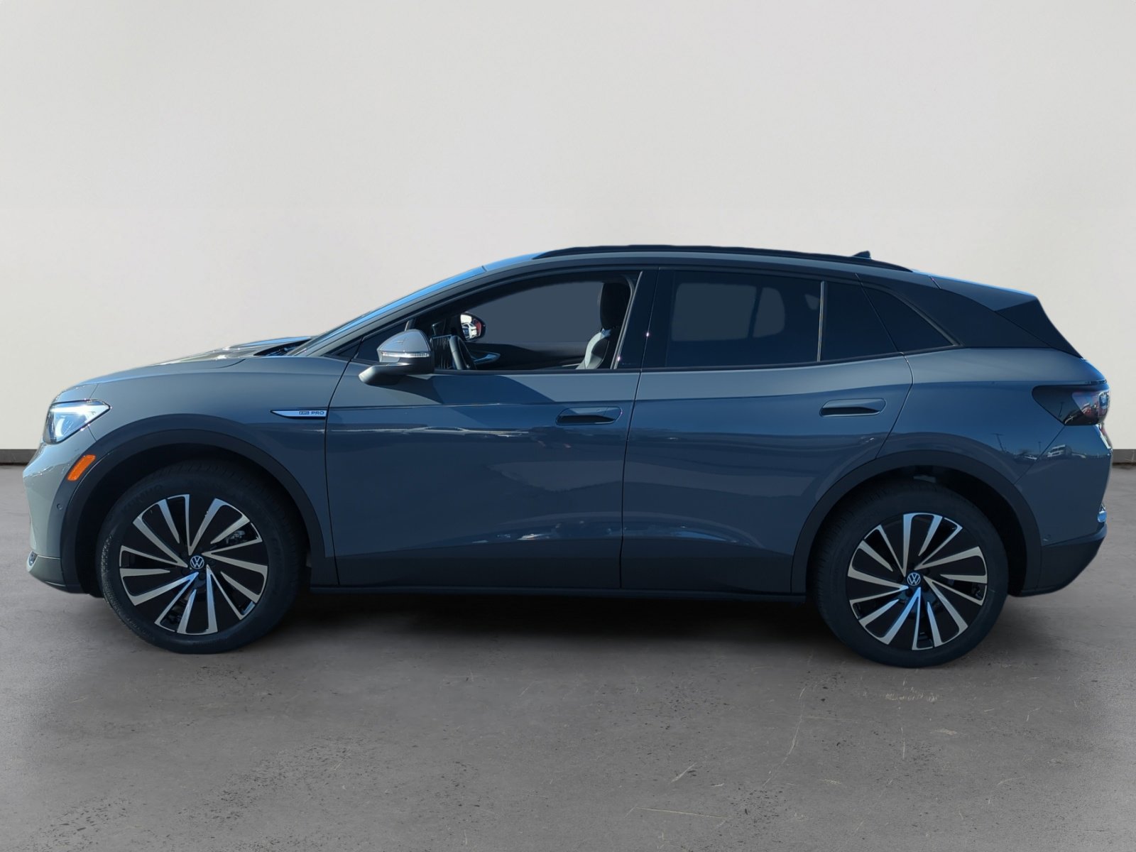 New 2026 Volkswagen ID.4 Pro image 2
