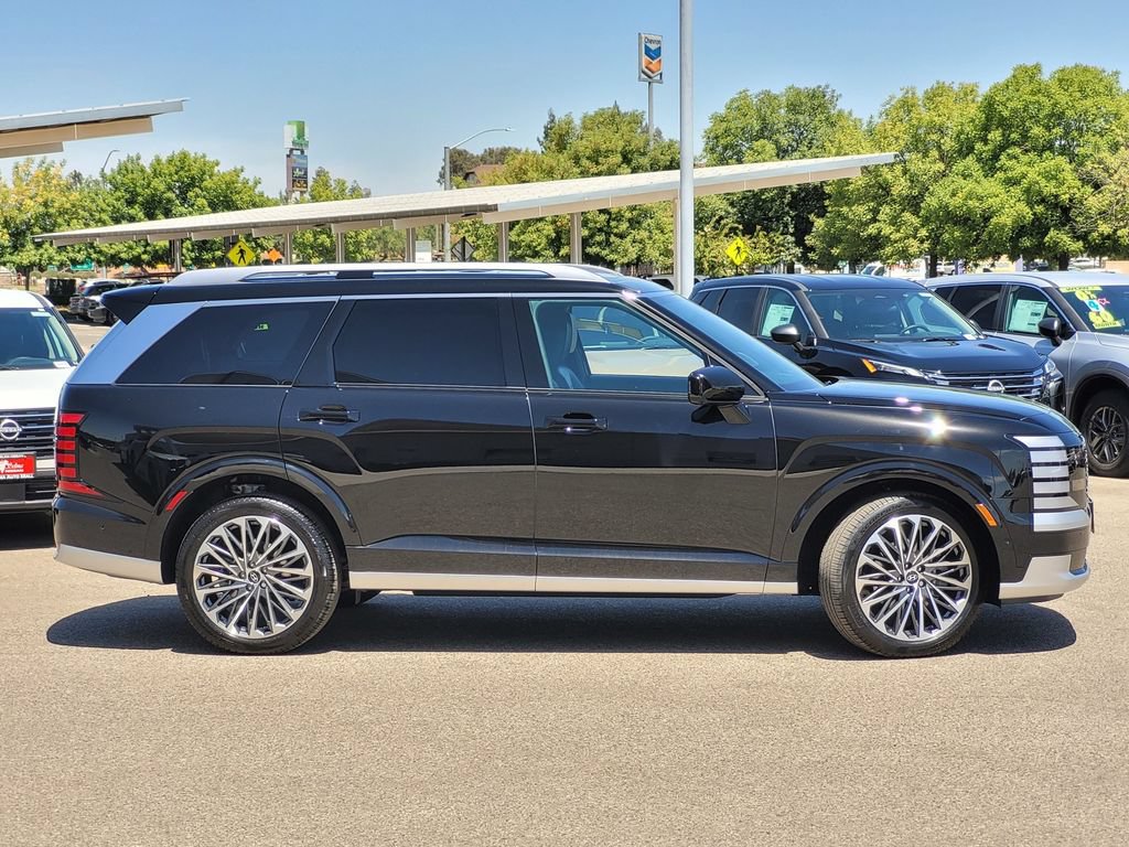 New 2026 Hyundai Palisade Calligraphy AWD/4WD image 3