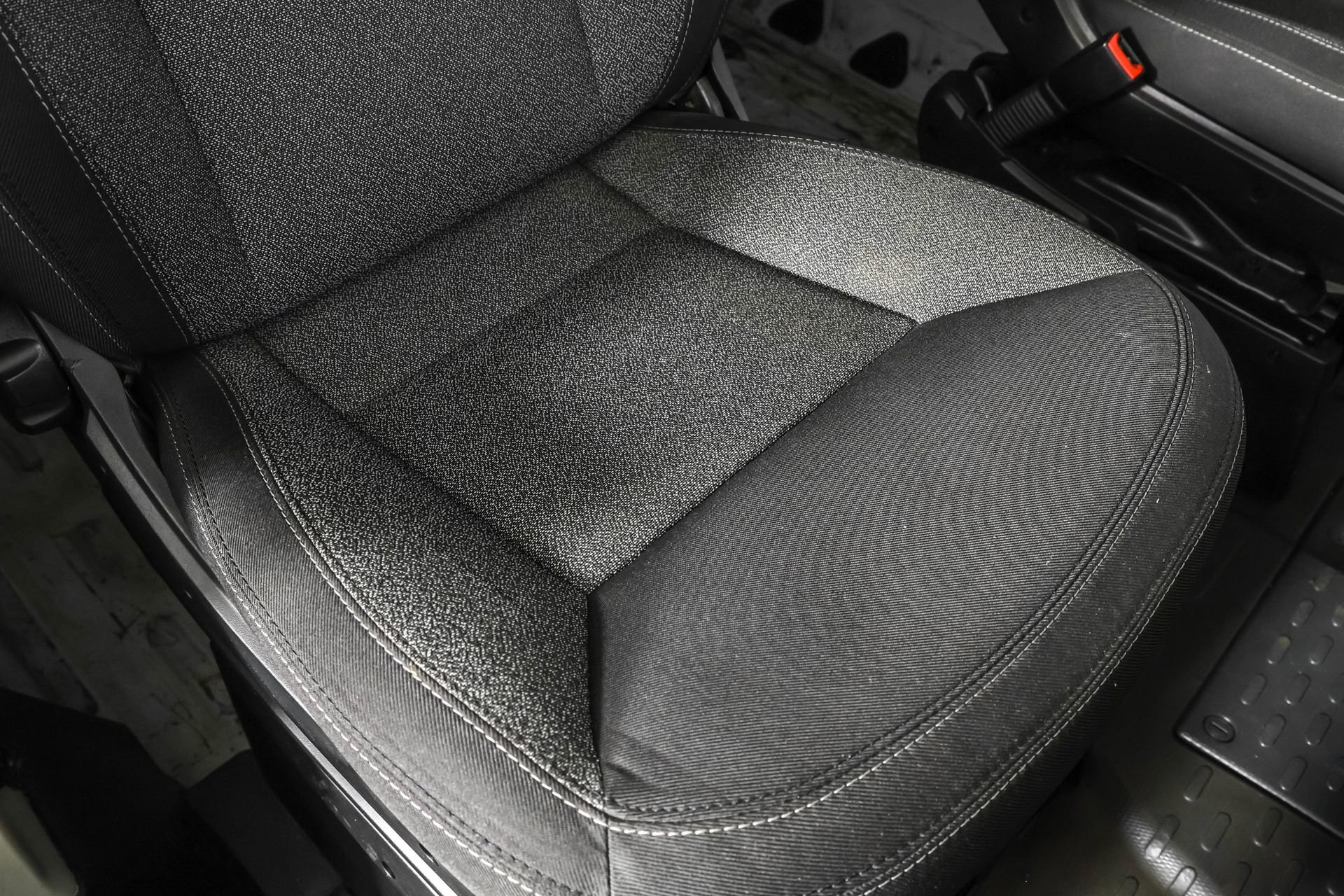 Used 2019 RAM ProMaster 1500 w/ Interior Convenience Group image 39