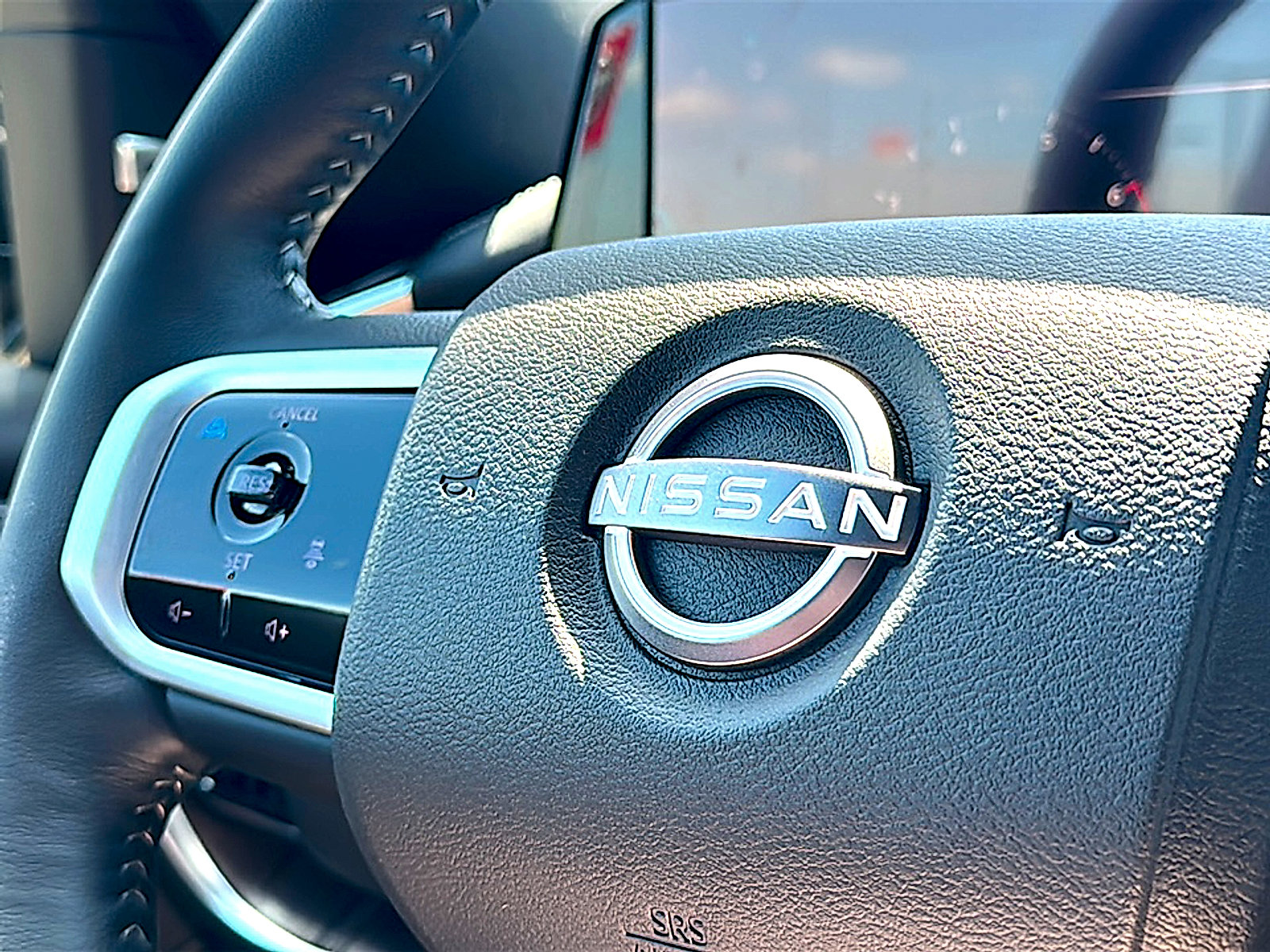 New 2026 Nissan Armada SL w/ Captain's Chari Seat Package image 21