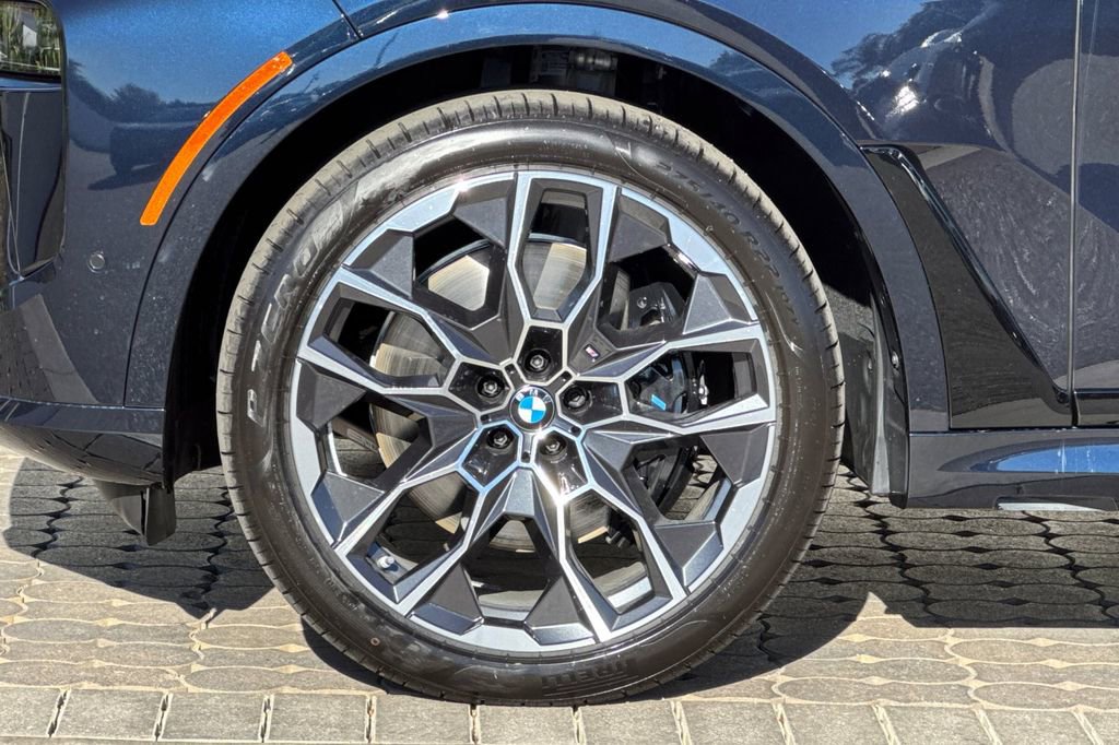 New 2026 BMW X7 M60i w/ Executive Package image 33