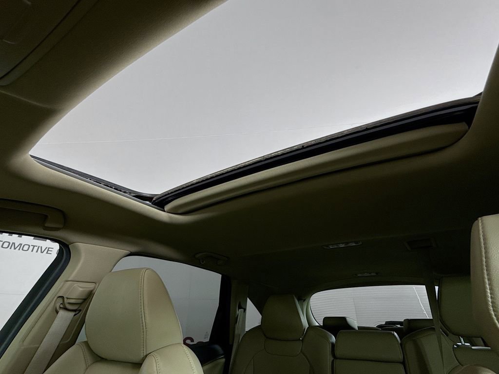 Used 2020 Acura MDX FWD image 21