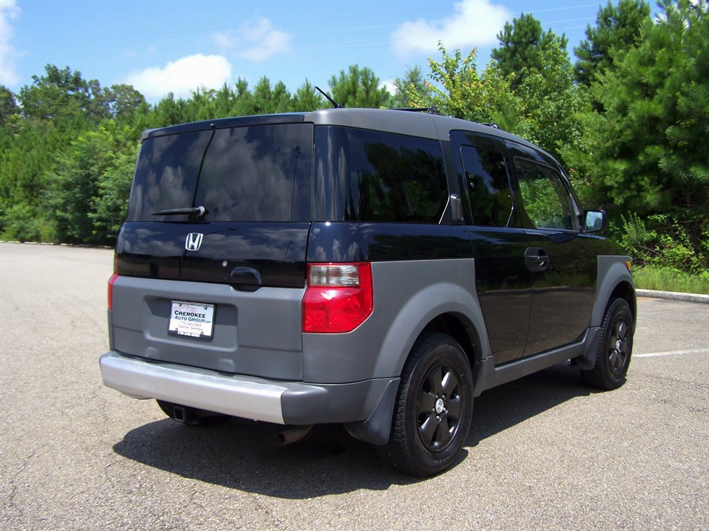 Used 2003 Honda Element DX image 2