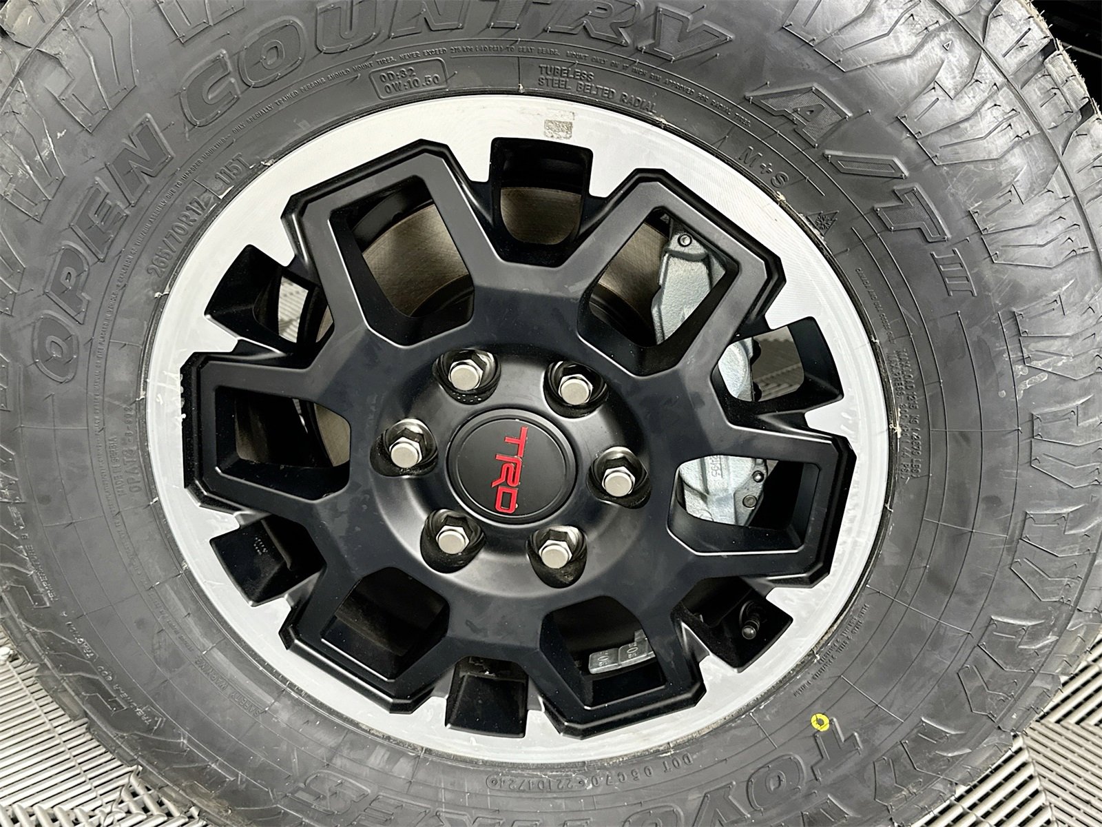 New 2025 Toyota Tacoma SR5 image 29