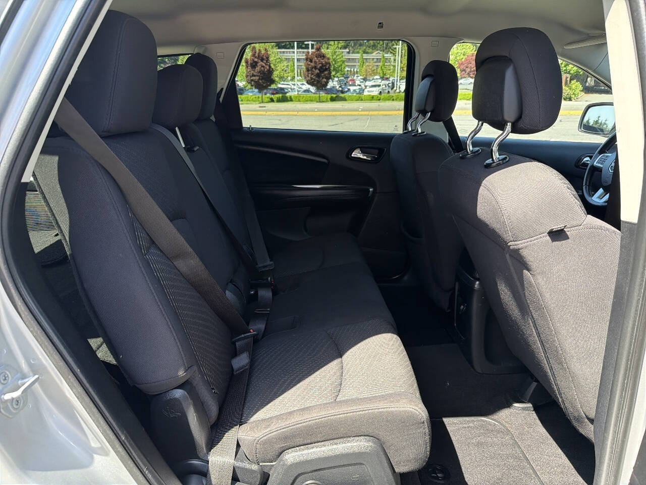 Used 2012 Dodge Journey FWD image 21