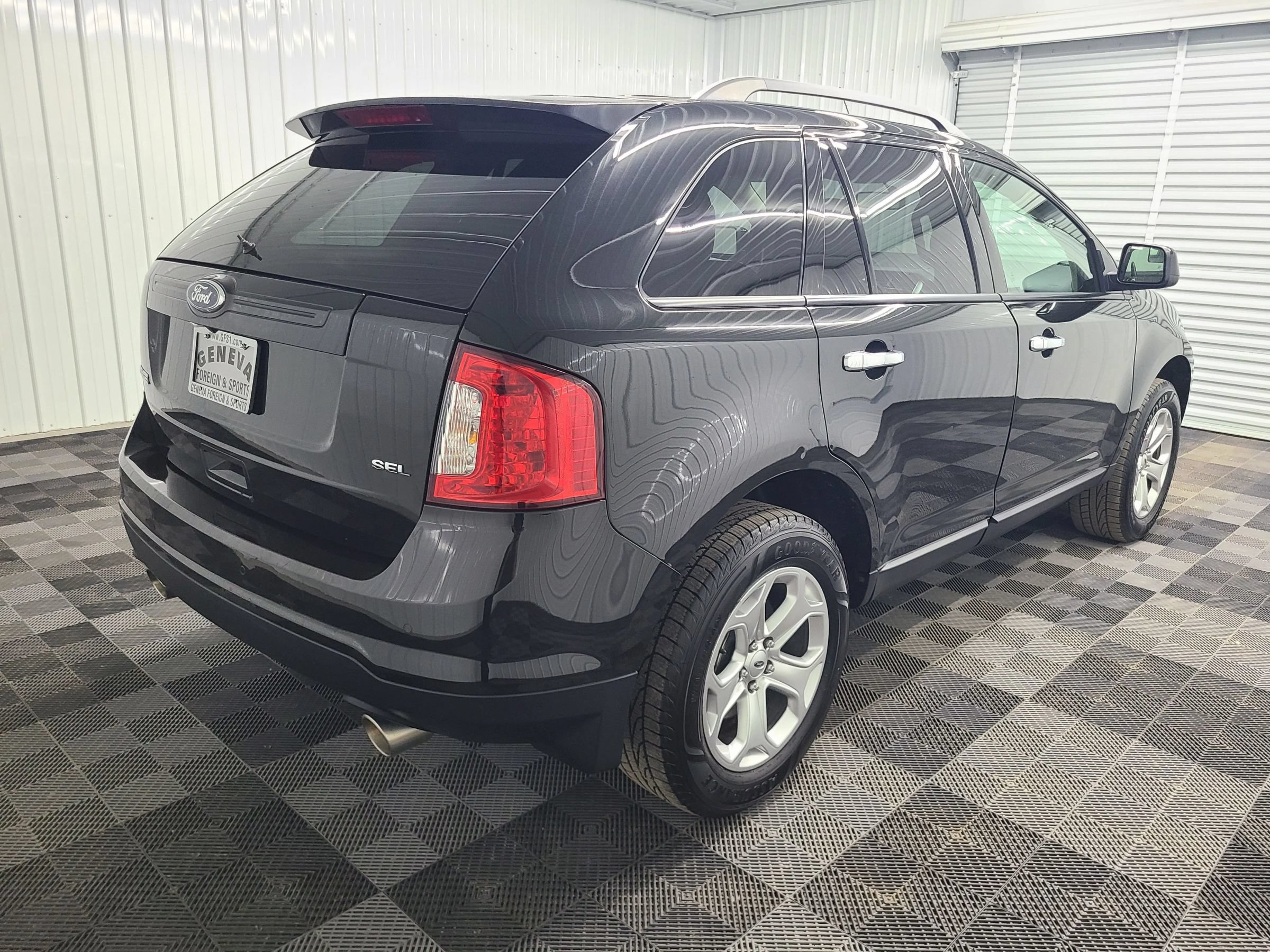 Used 2011 Ford Edge SEL w/ 202A Rapid Spec Order Code FWD image 11