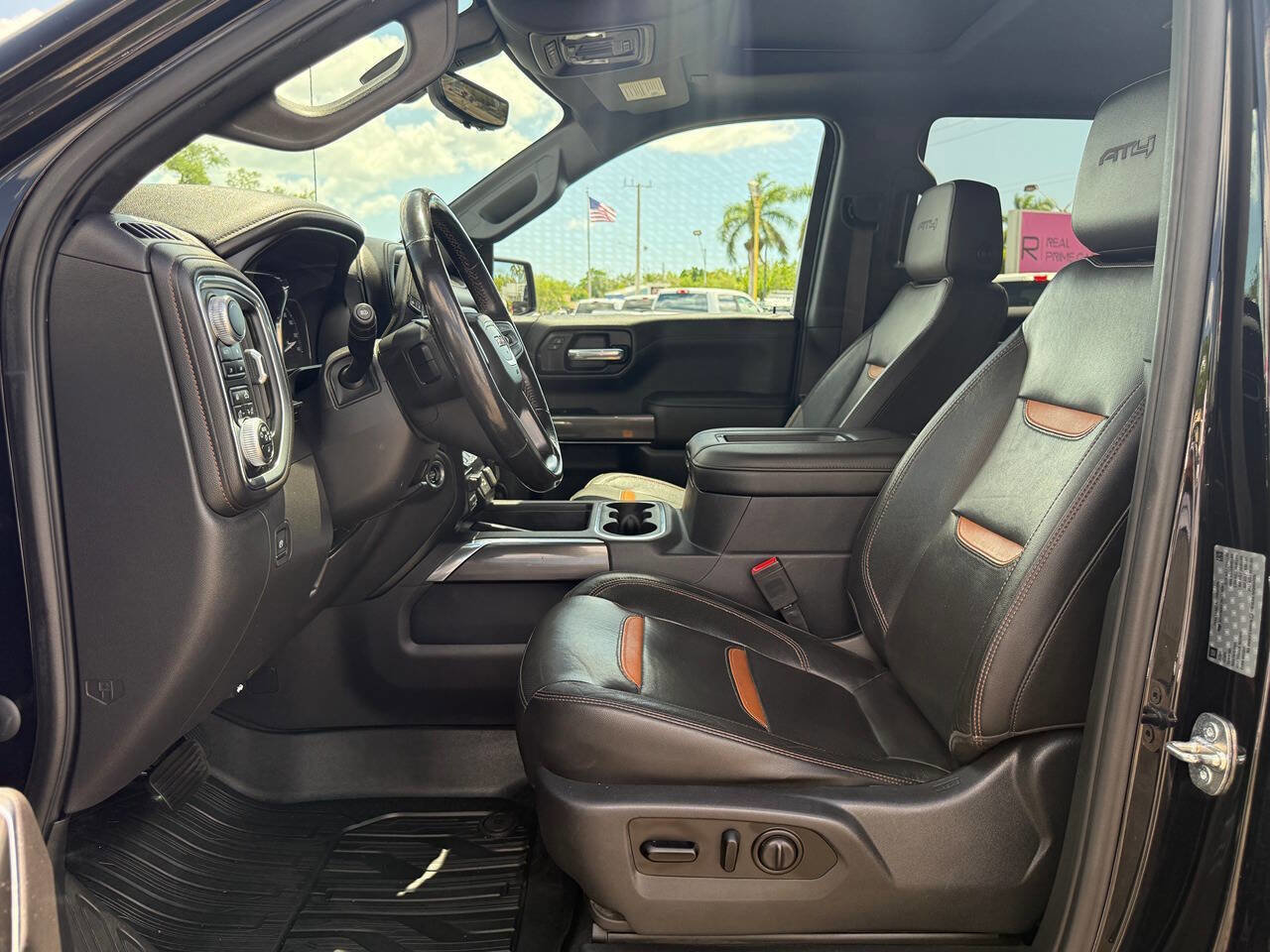 Used 2019 GMC Sierra 1500 AT4 w/ AT4 Premium Package image 17