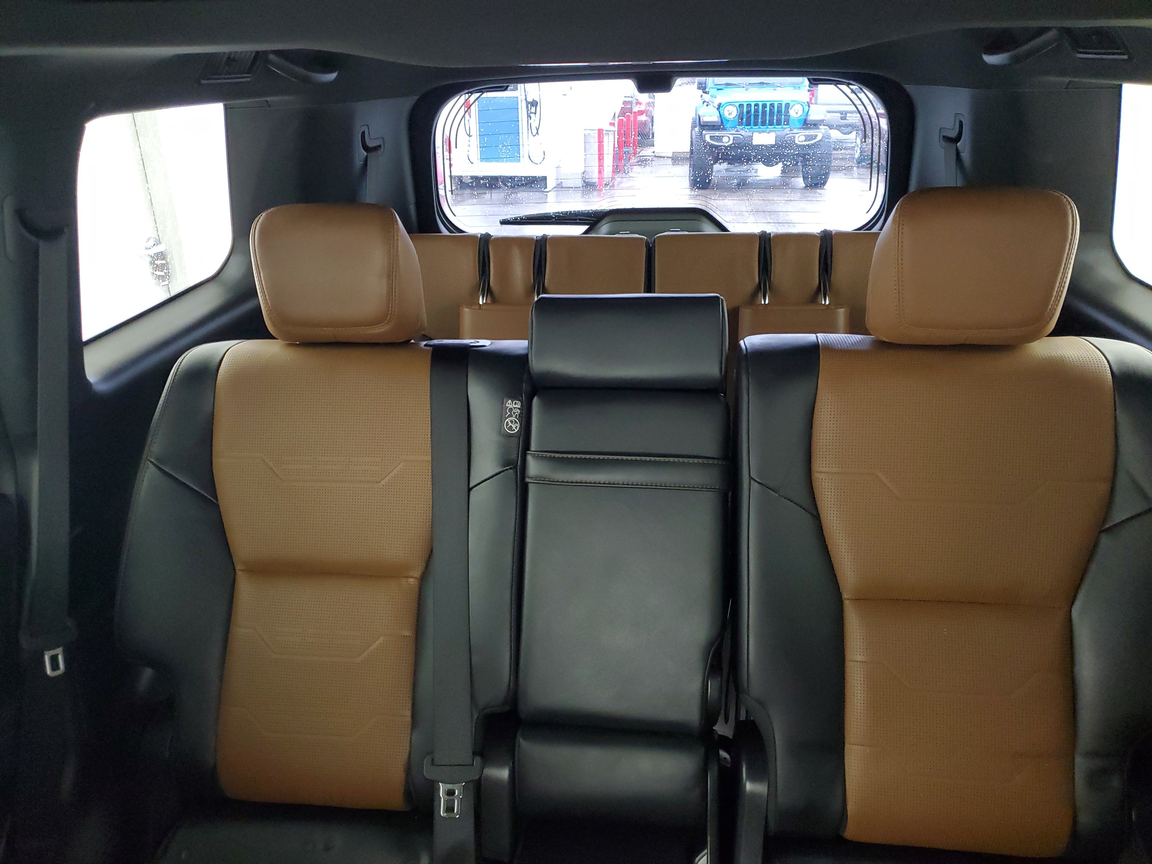 Used 2024 Lexus GX 550 w/ Accessory Package (Z1) AWD/4WD image 14