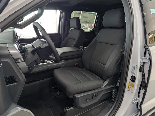 New 2026 Ford F150 XLT w/ Equipment Group 302A MID AWD/4WD image 11
