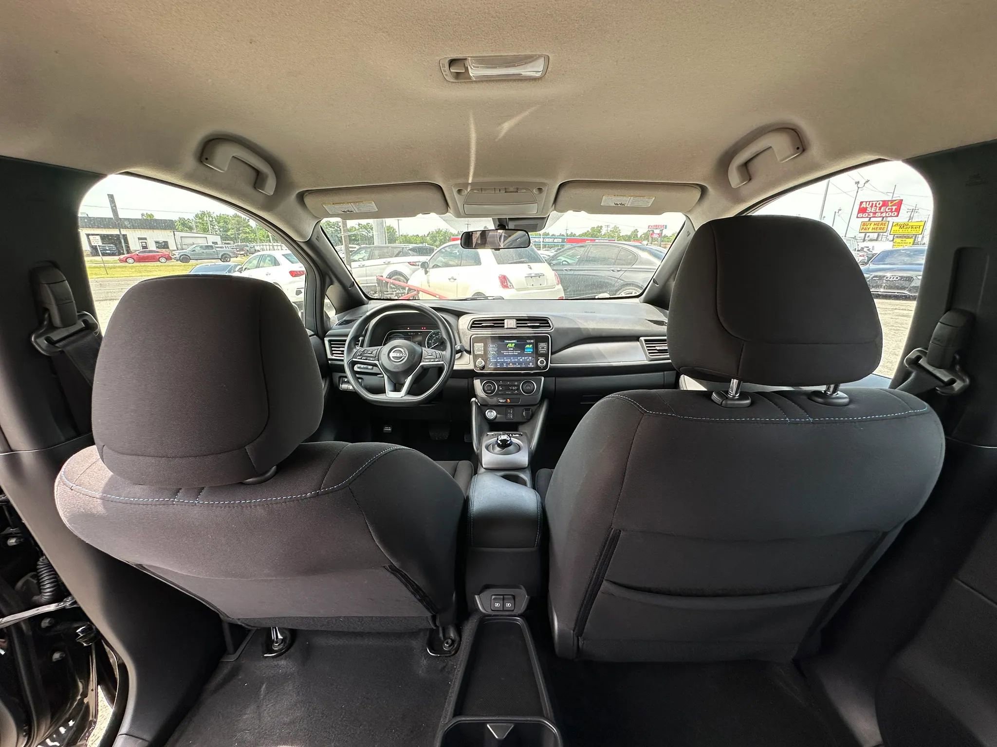 Used 2023 Nissan Leaf S FWD image 15