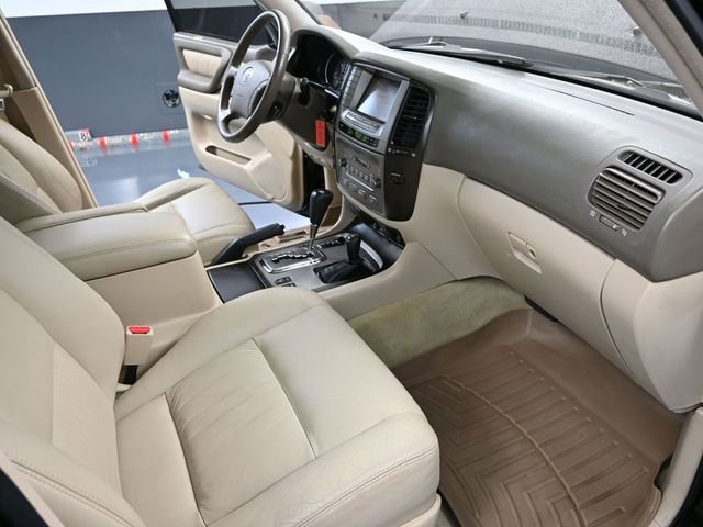 Used 2006 Toyota Land Cruiser image 50
