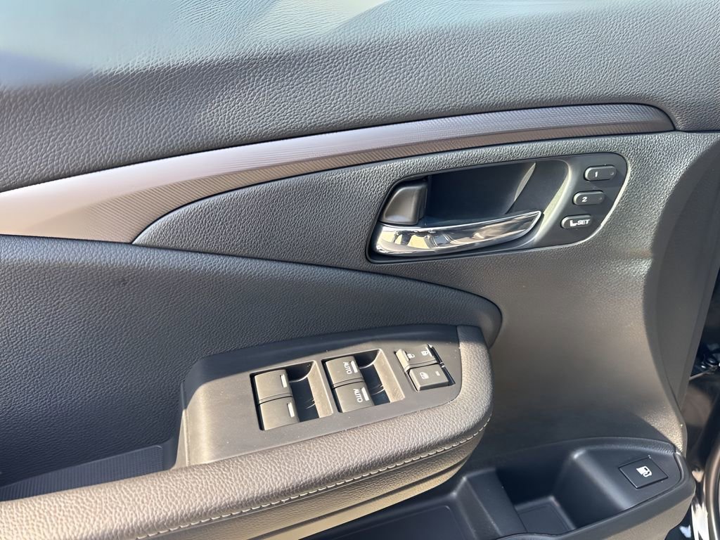 Used 2025 Honda Ridgeline RTL image 27