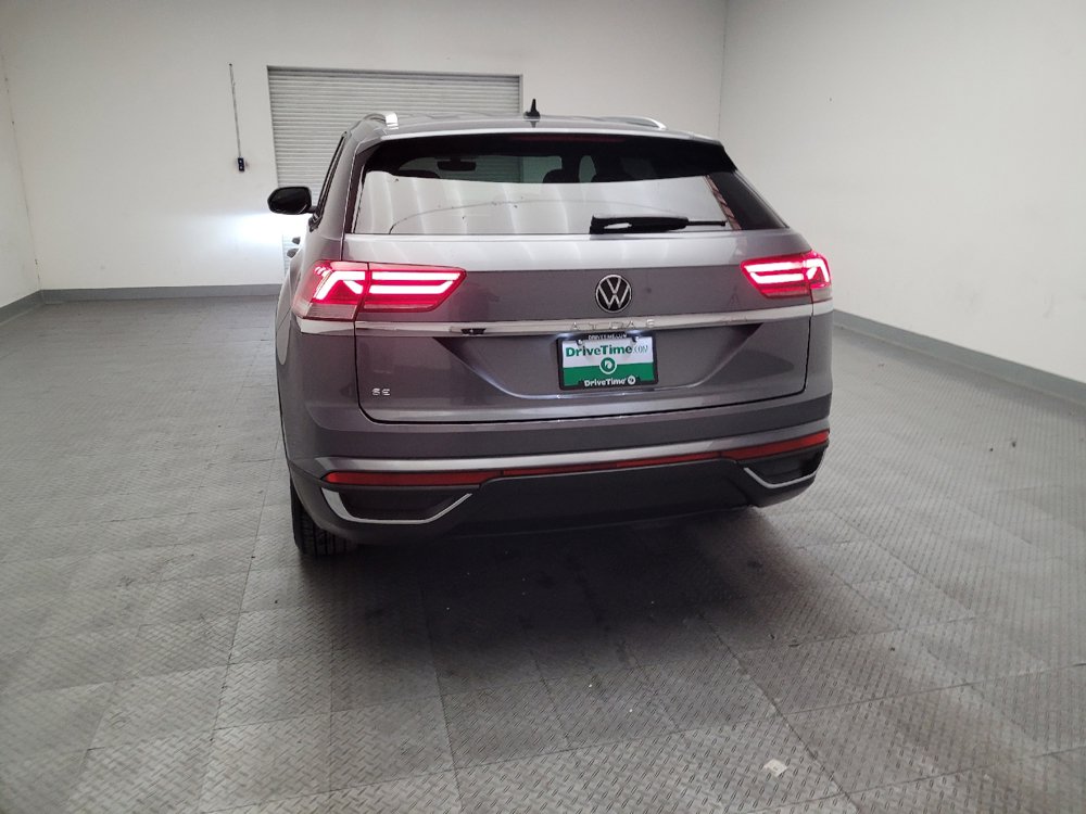 Used 2023 Volkswagen Atlas Cross Sport SE FWD image 6