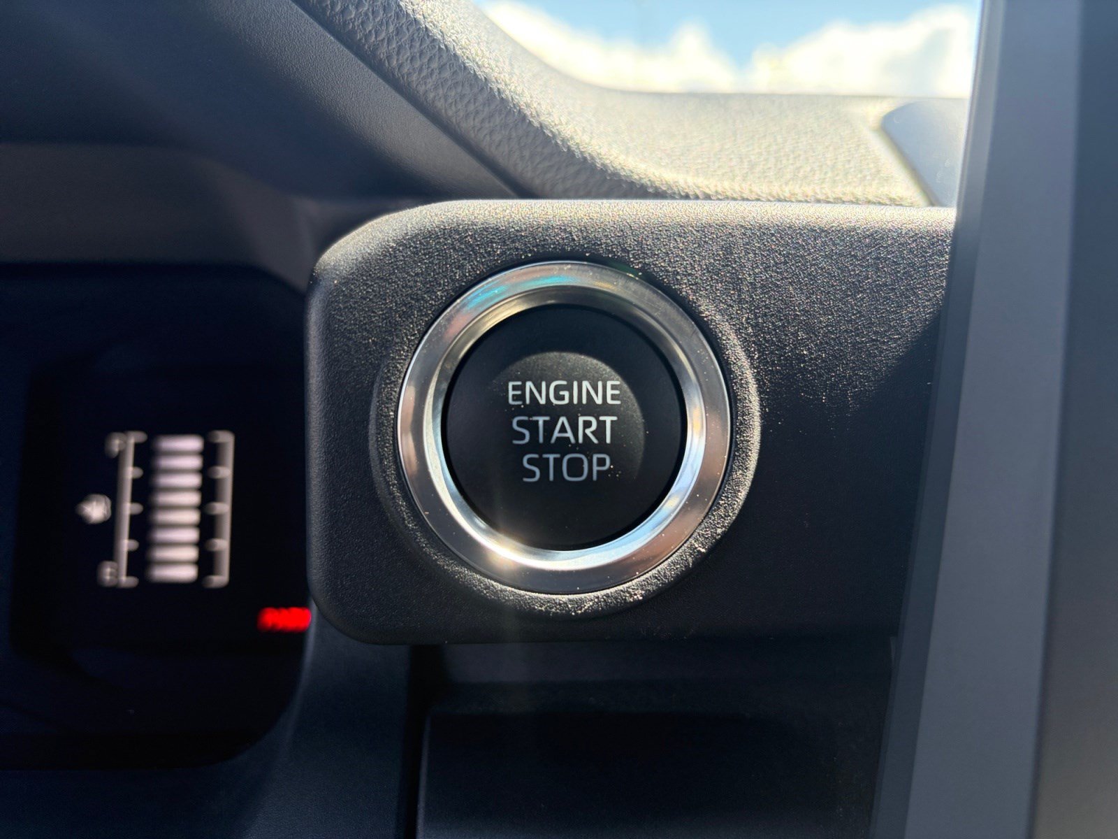 Certified 2025 Toyota 4Runner SR5 AWD/4WD image 20