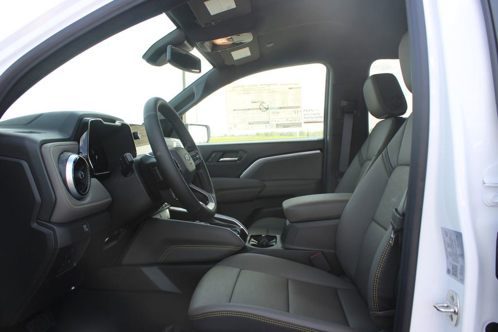 New 2026 Chevrolet Colorado ZR2 AWD/4WD image 24